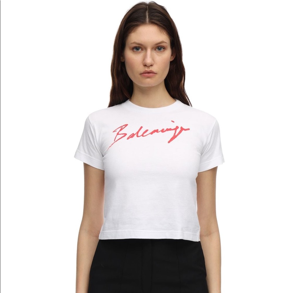 Balenciaga lipstick tee 💄